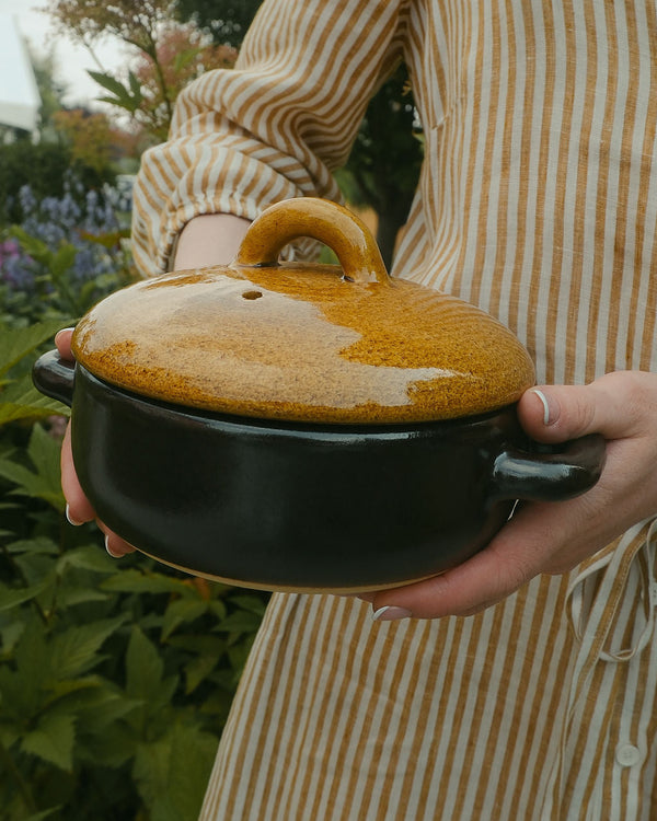 Marengo Earthenware Lided Pot