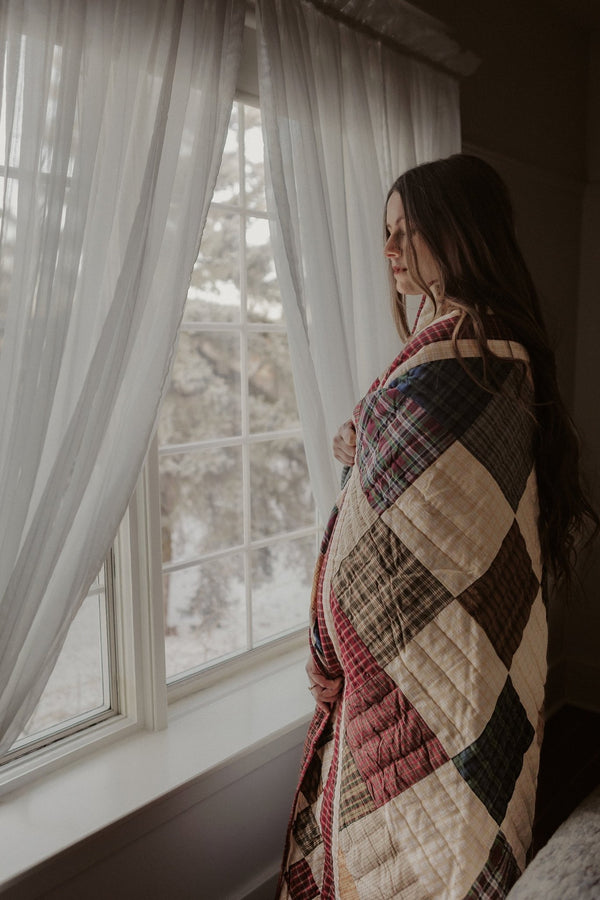 Cabin Patchwork Organic Cotton Quilt - Faire Living