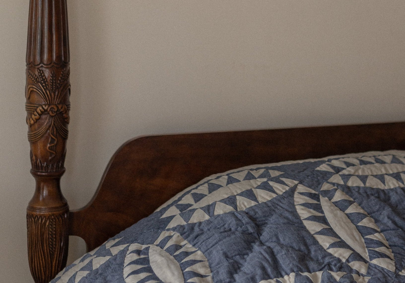 Wedding Ring Patchwork Organic Cotton Quilt - Faire Living