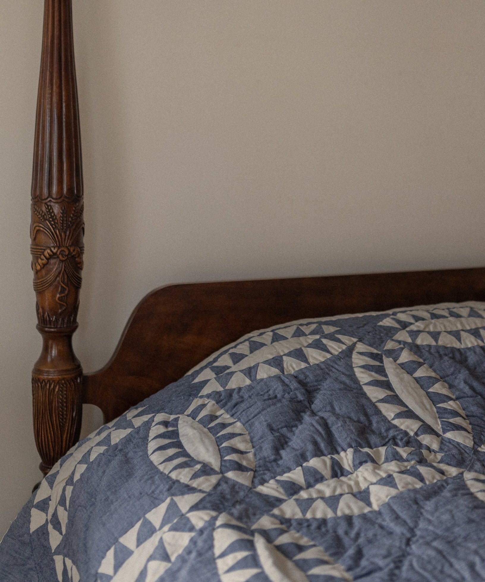 Wedding Ring Patchwork Organic Cotton Quilt - Faire Living