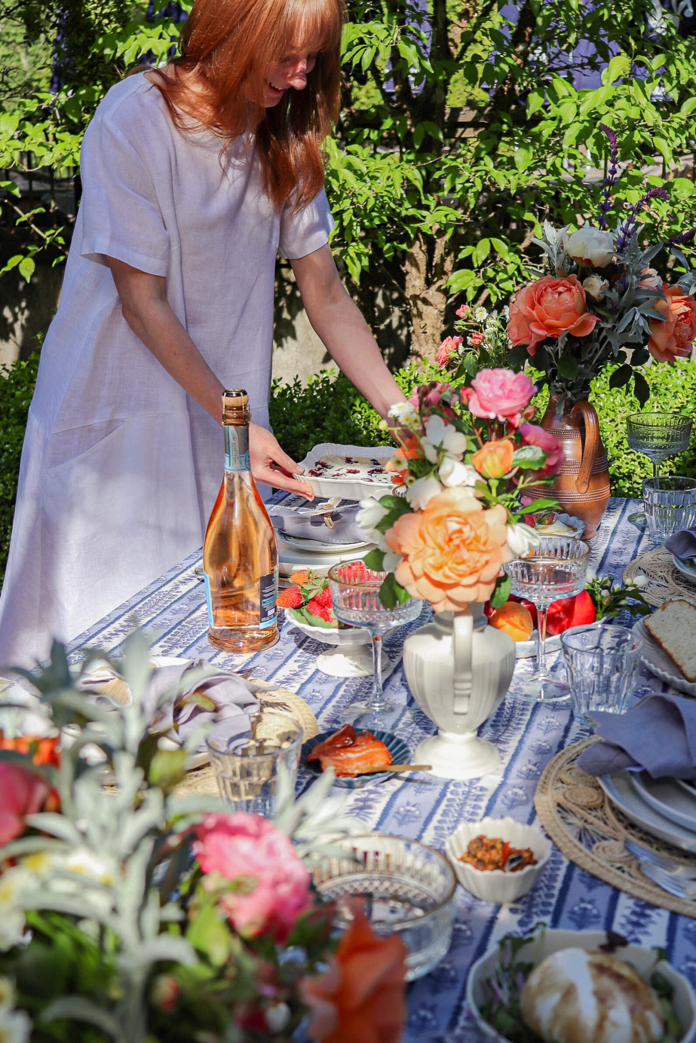 Gracieux Fluted Porcelain Pitcher - Faire Living