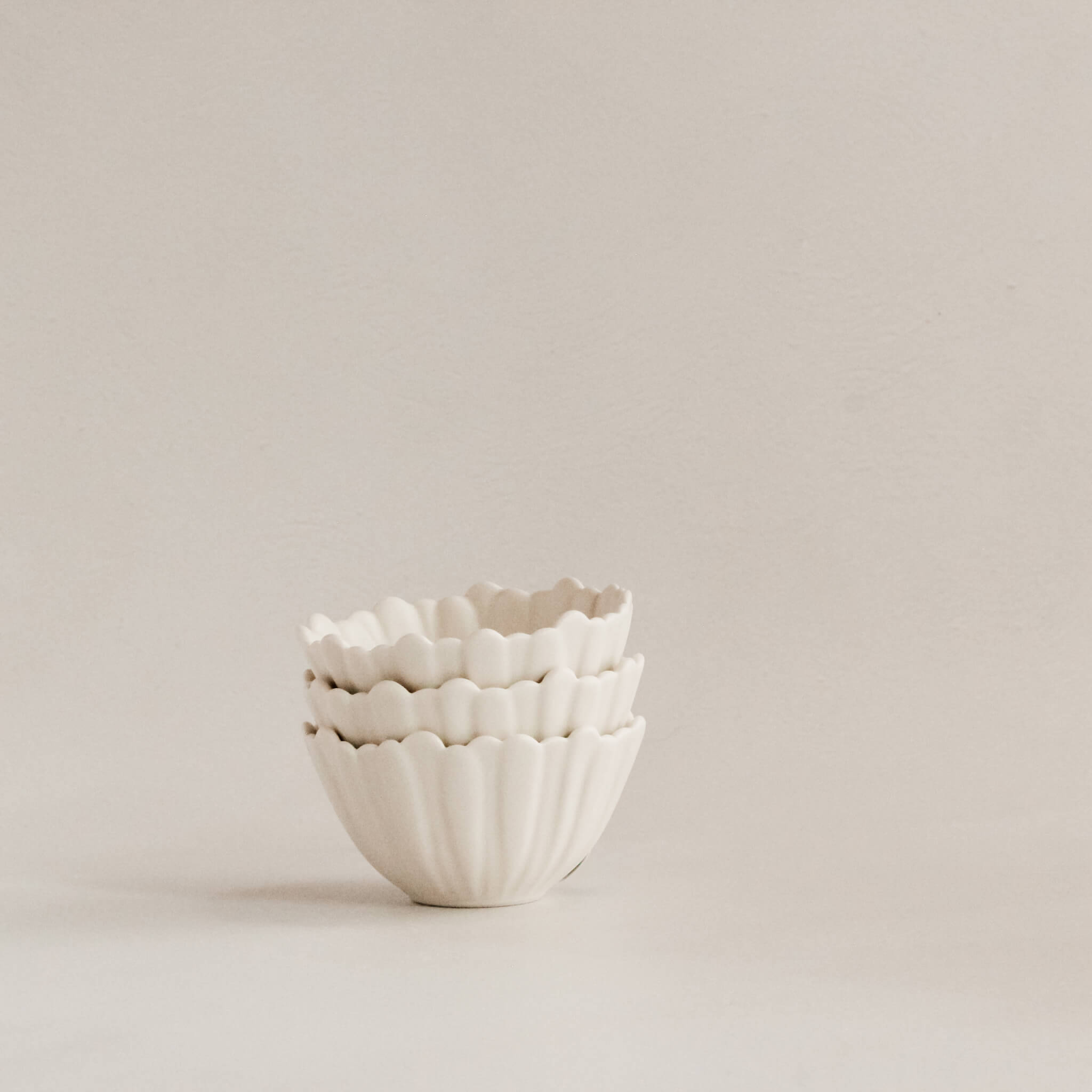 White Dandelion Porcelain Snack Bowl - Faire Living