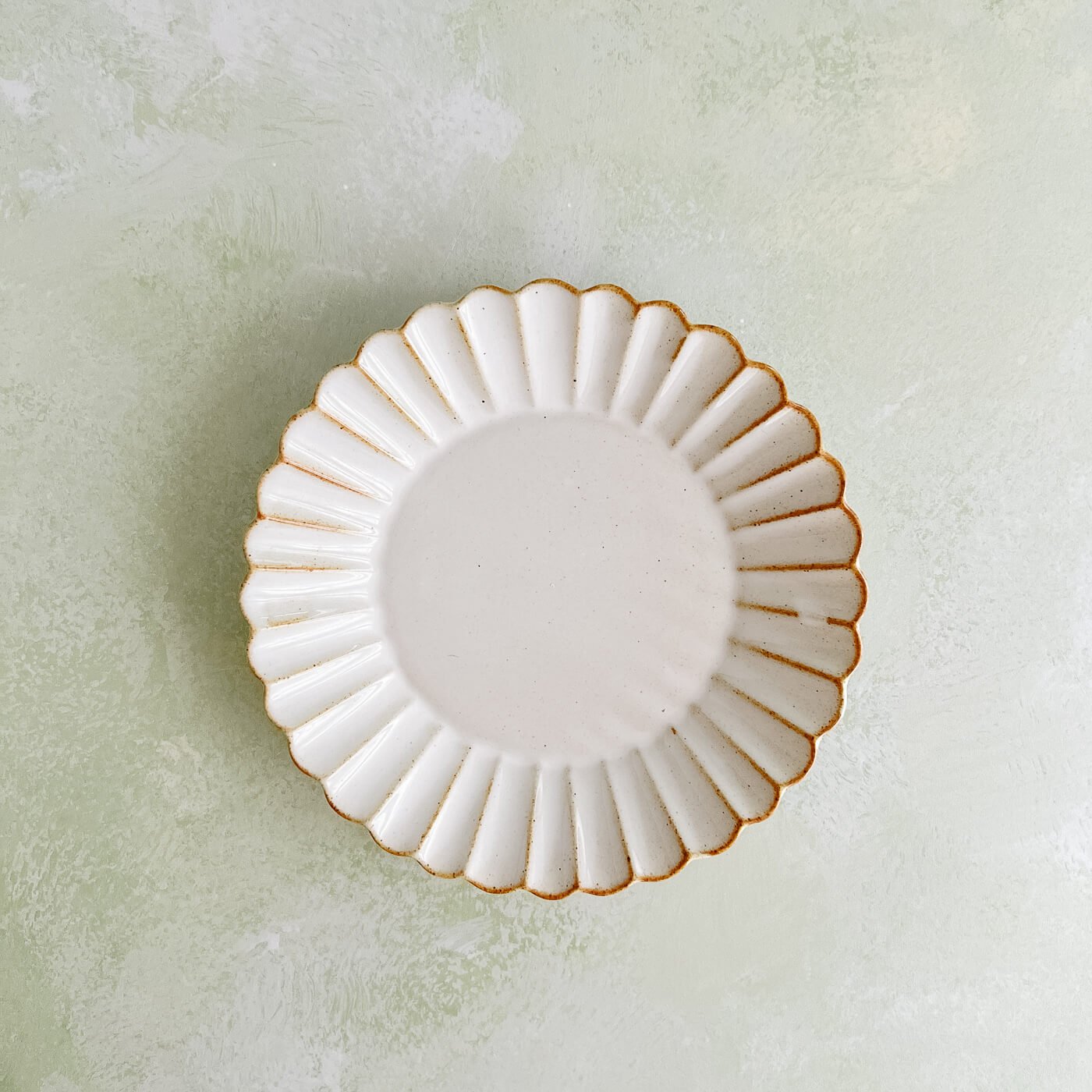 Fluted Japanese Porcelain Side Plate - Faire Living