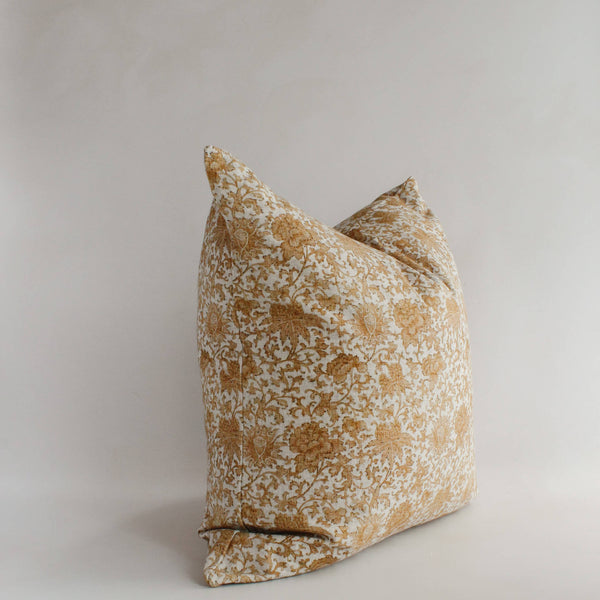 Layne Organic Cotton Cushion Cover 22"