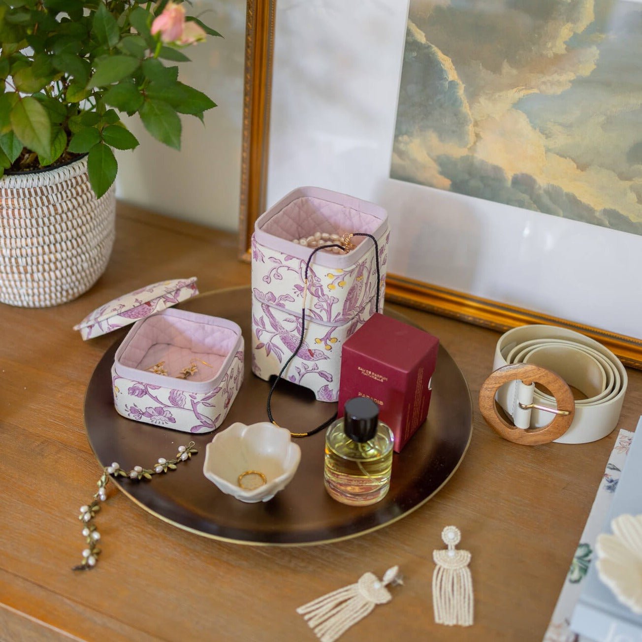 White Porcelain Flower Snack Bowls - Faire Living