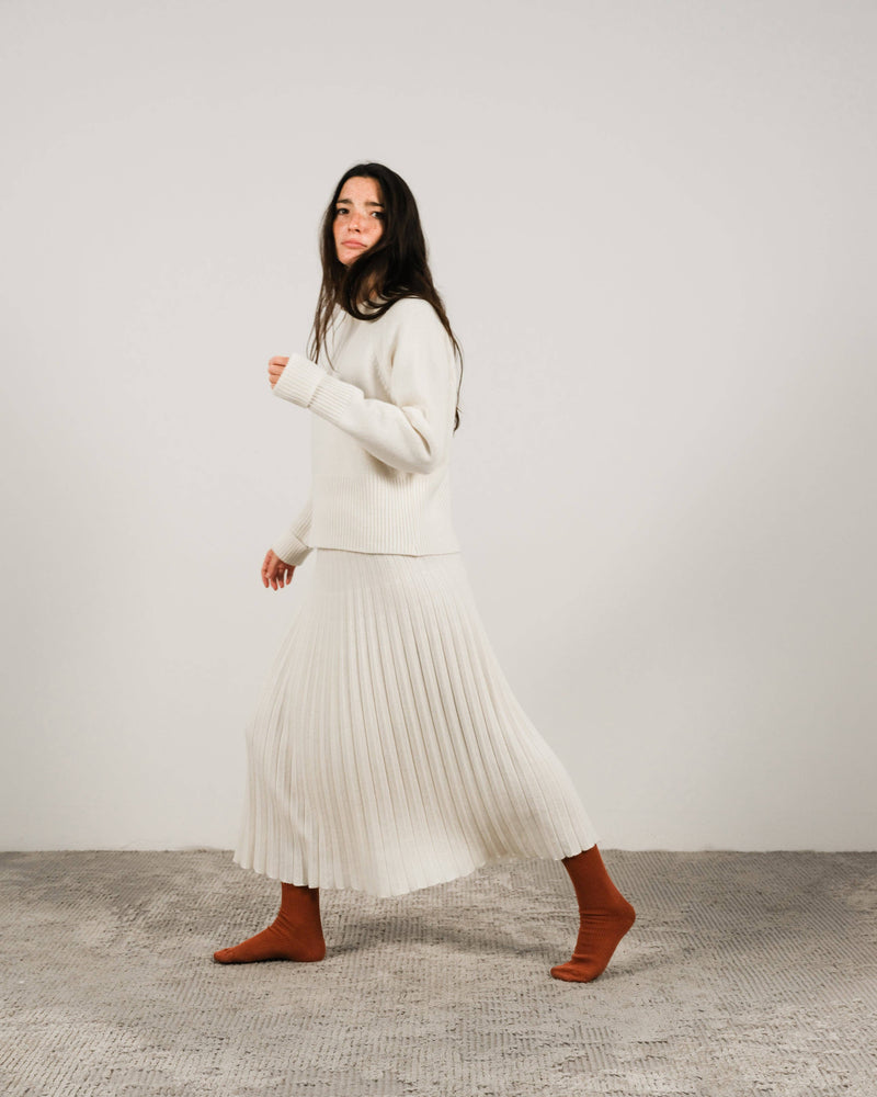 Italian Cashmere Pleated Skirt in White