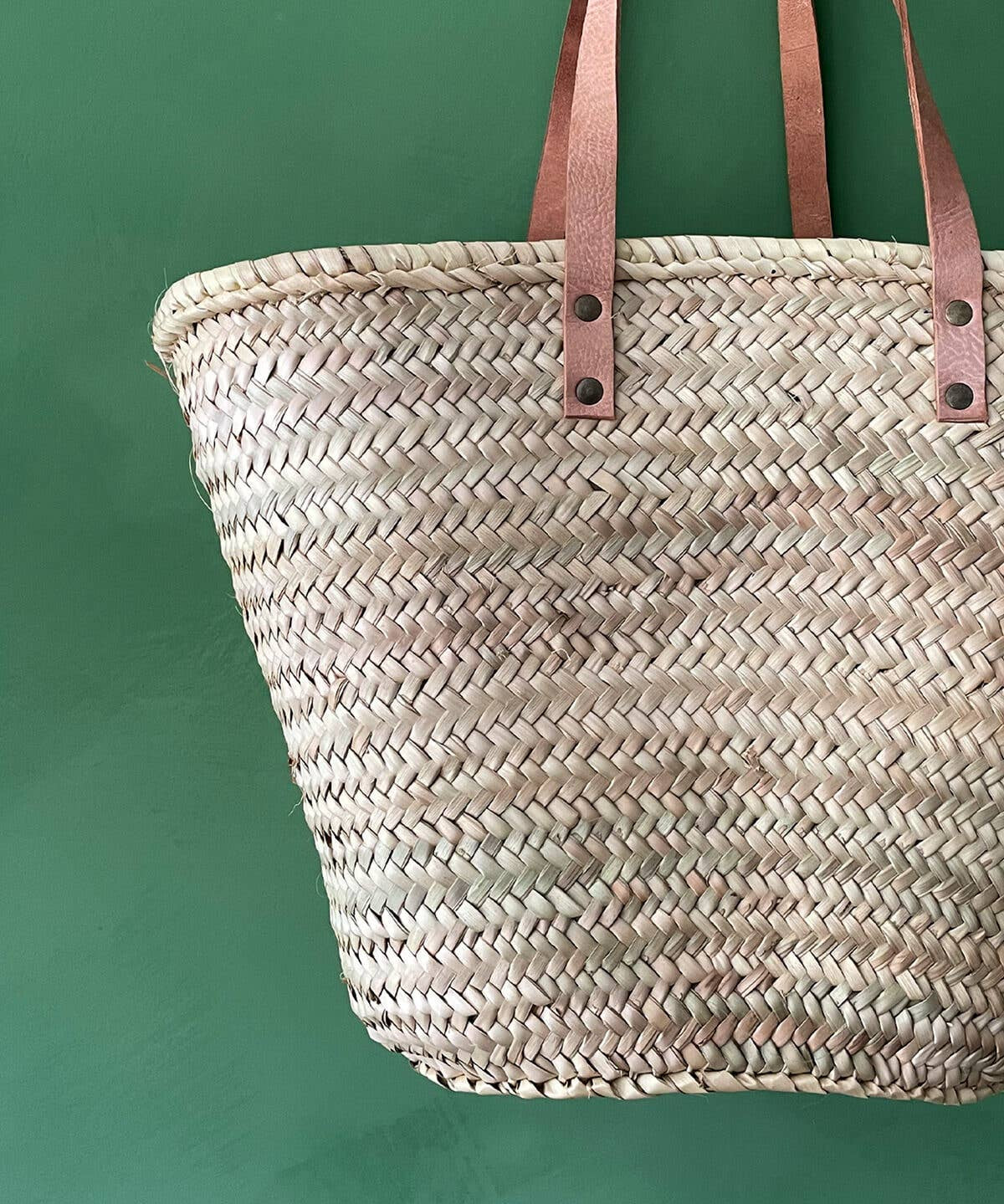 Natural Long Handled French Basket - Faire Living