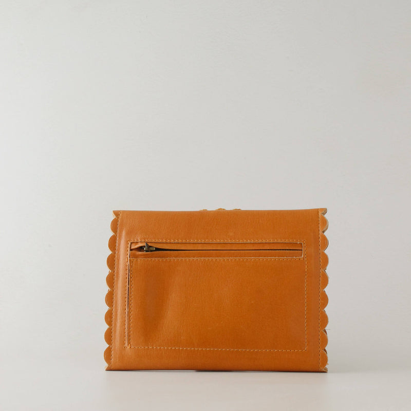 Calypso Tri Fold Wallet in Vintage Camel