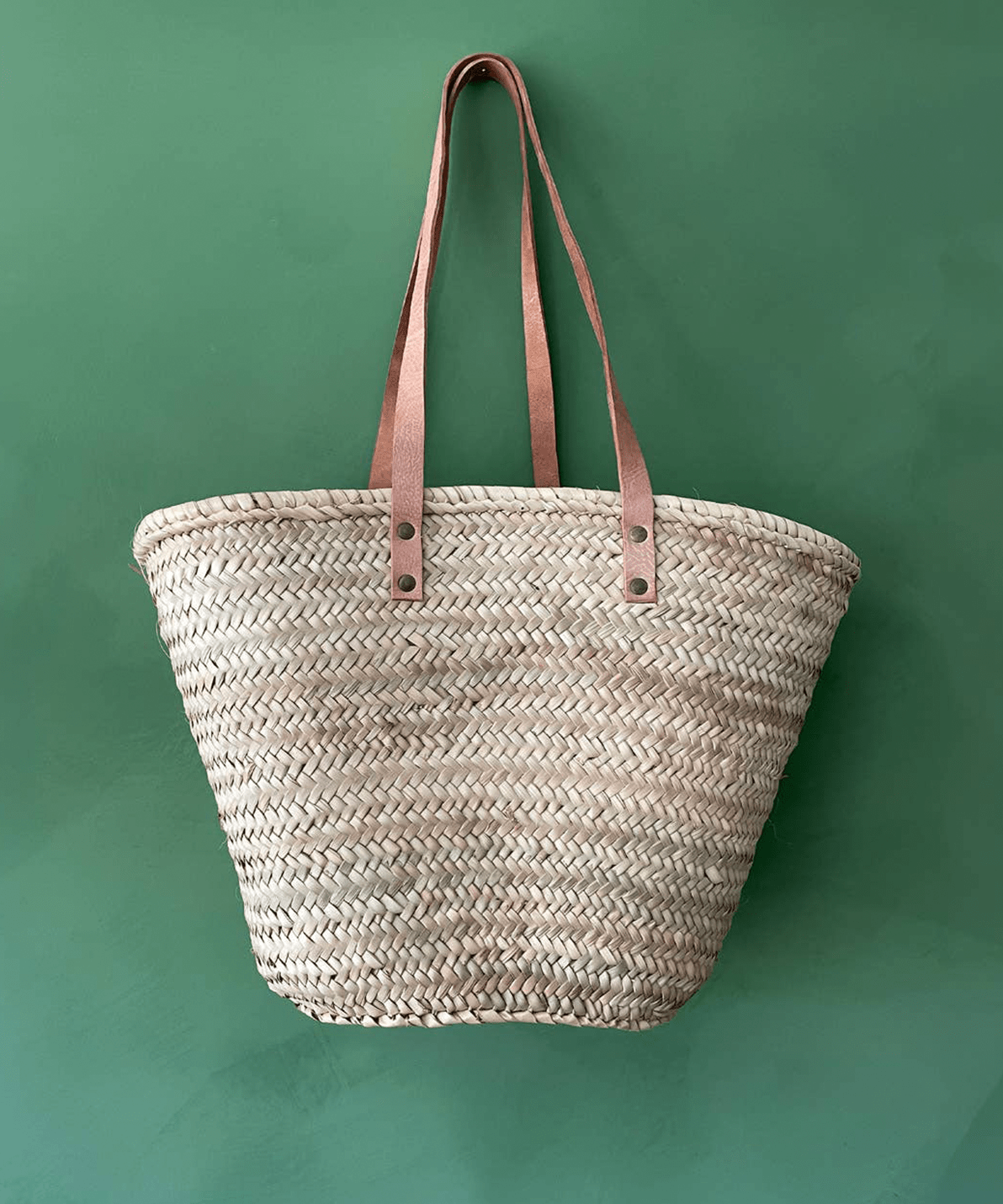 Natural Long Handled French Basket - Faire Living