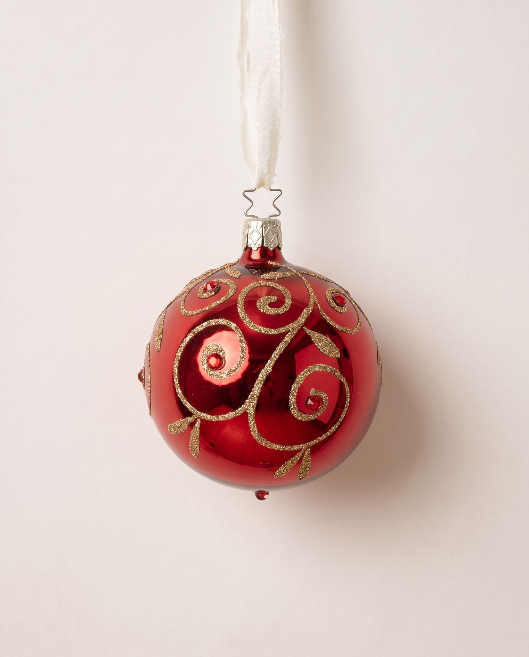 Deep crimson mouth-blown glass ornament with glitter swirls and Czech crystals, by Inge-Glas of Lauscha, Germany