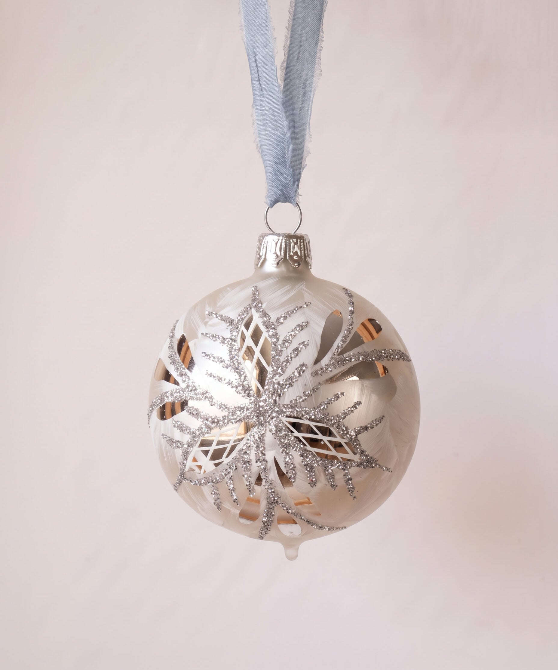 White mouth-blown German glass bauble with hand-applied glitter, another view