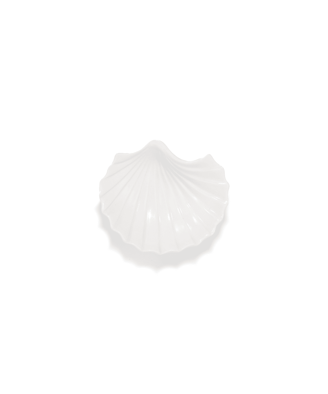 Japanese Porcelain Footed Shell Dish - Faire Living