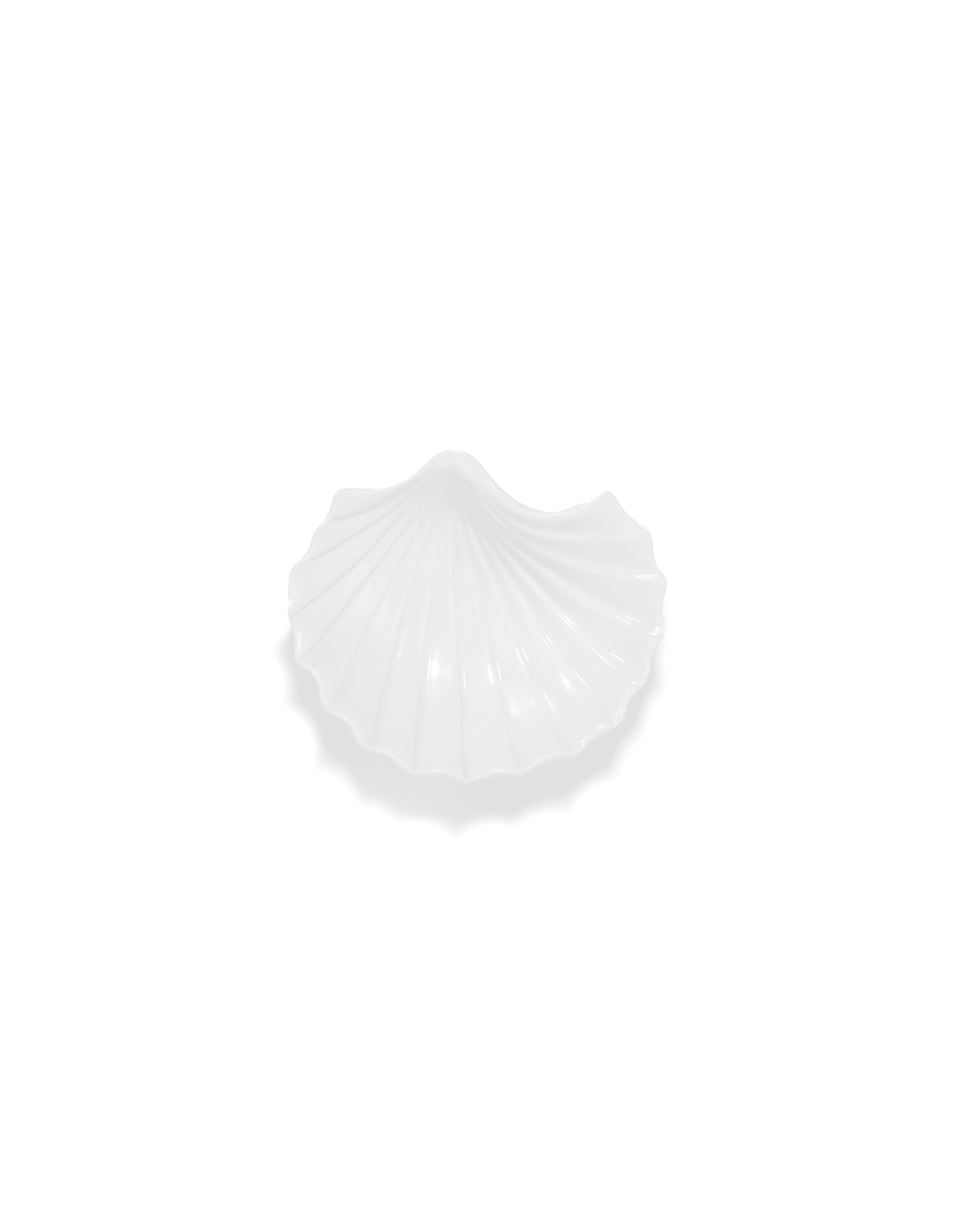 Japanese Porcelain Footed Shell Dish - Faire Living