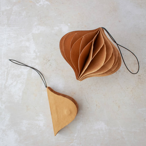 Folded Cotton Ornament in Caramel Onion