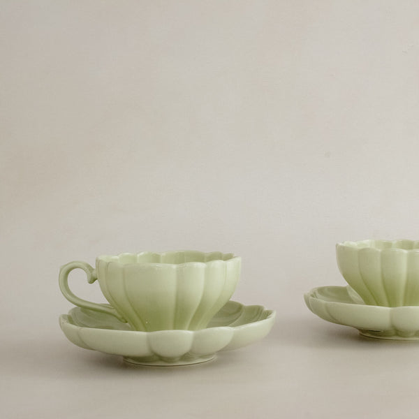 Green Bouquet Teacup & Saucer by Marumitsu Poterie Japan