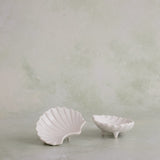 Japanese Porcelain Footed Shell Dish