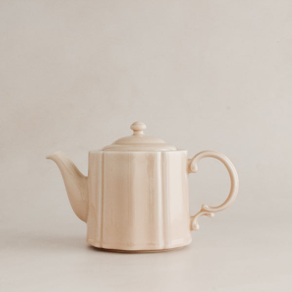 Pink Japanese Porcelain Teapot by Marumitsu Pottery of Japan