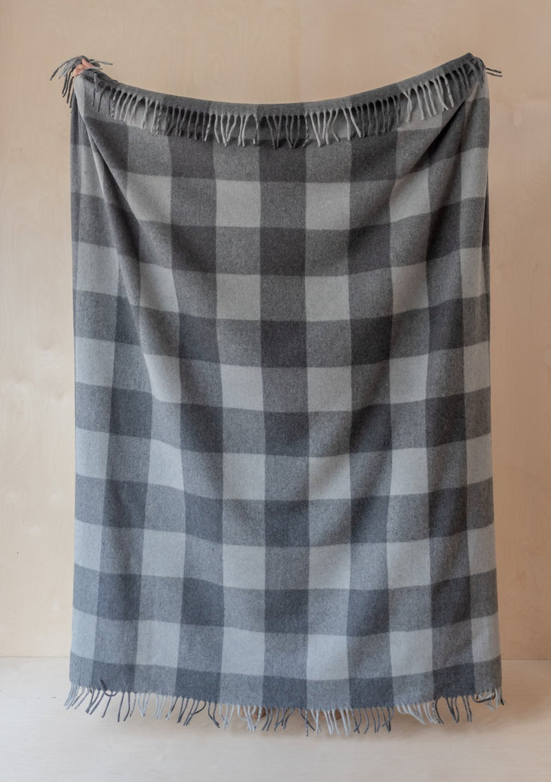 Recycled Wool Blanket in Grey Buffalo Check
