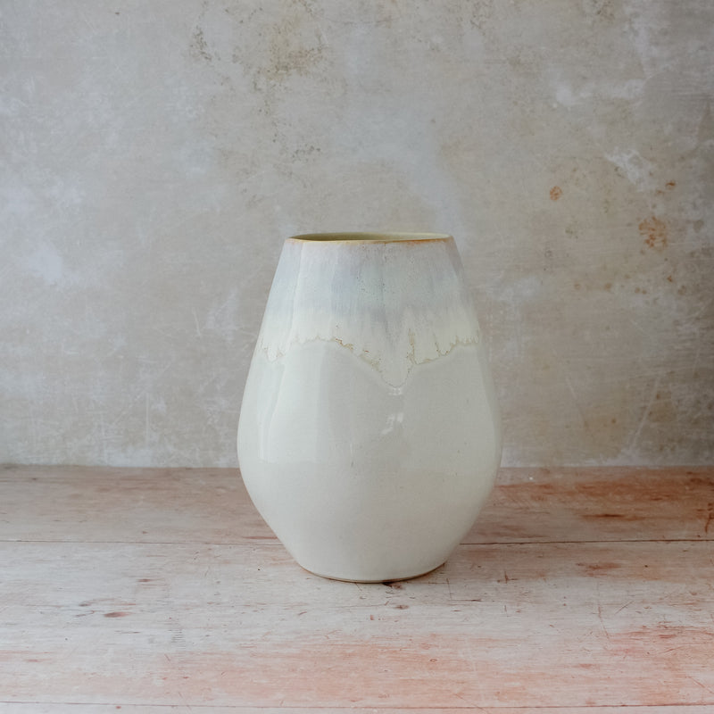 Brisa Salt Oval Vase